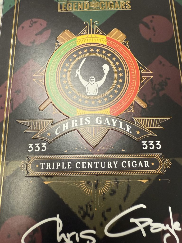 Foil Stamped Embossed Cardstock Cigar Boxes Miami Premium Packaging Solution for South FL